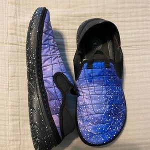 Night sky Hut Moc by Merrell